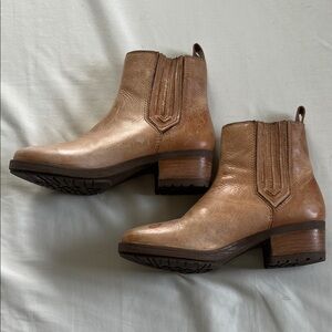 Matisse Lily Tan Leather Ankle Booties
